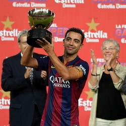 Xavi: Barca Harus Raih Minimal Satu Trofi Musim Ini