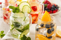 Optimalkan Manfaat Infused Water dengan Memperhatikan Hal Praktis Ini