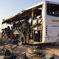 2 Bus Wisata Tabrakan di Mesir, 38 Orang Tewas