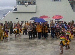 SBY Resmikan Patung Yesus Setinggi 30 Meter di Pulau Mansinam