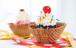 Nyam! Wadah Es Krim dari Biskuit dan Sereal Bikin Es Krim Makin Enak