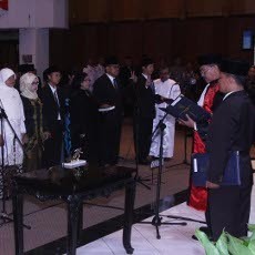 50 Anggota DPRD Surabaya Periode 2014-2019 Dilantik