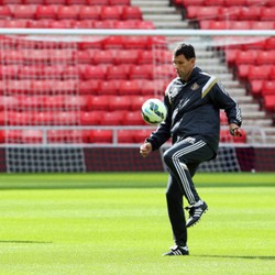 Poyet Sebut Tekanannya Ada di Setan Merah