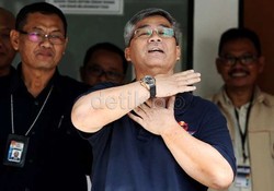 Kasus Suap Akil Mochtar yang Menjalar ke Mana-mana