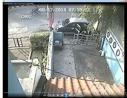 Terekam CCTV, Garong Ini Beraksi Santai di Cinere