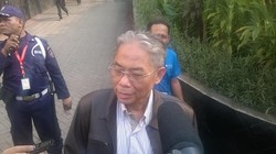 Pejabat Kemenag ini Pilih Lari dan Naik Ojek Saat Ditanya Soal Kuota Haji Spesial