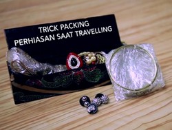 Trik Packing Perhiasan Saat Traveling