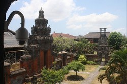 Melihat Koleksi Barang Langka di Museum Bali