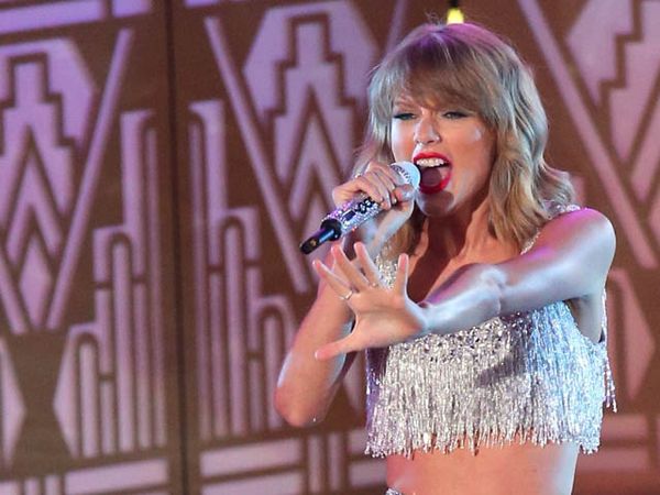 Meriahnya MTV Video Music Awards 2014