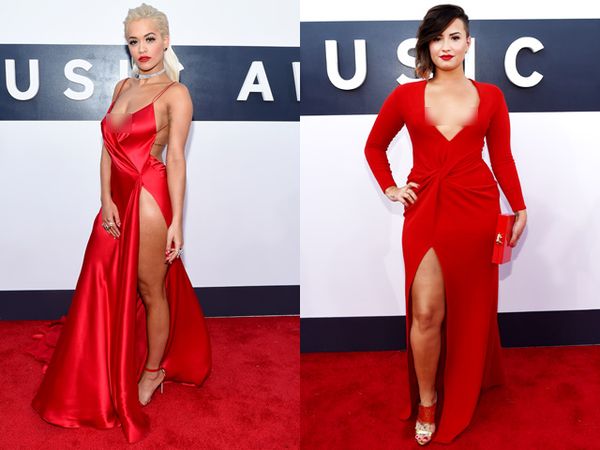 Gaun Merah Rita Ora vs Demi Lovato, Siapa Lebih Hot?