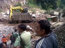 Truk yang Tertimbun Longsor di Lereng Merapi Ditemukan, Sopirnya Tewas