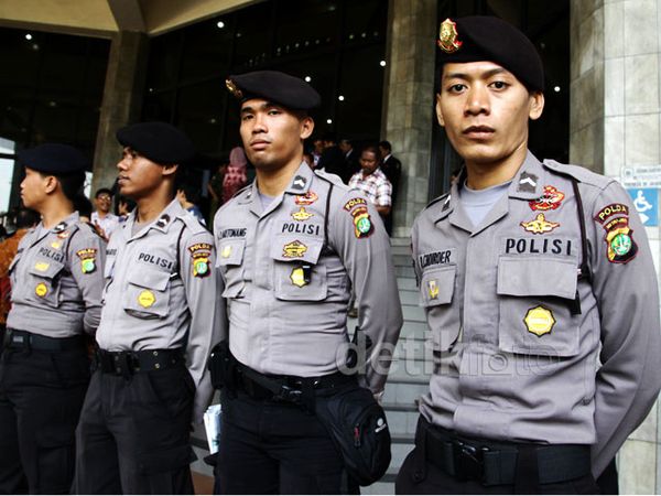 Polisi Jaga Ketat Pelantikan DPRD DKI Jakarta