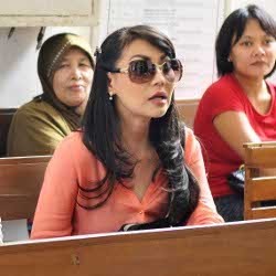 Sandy Tumiwa Anggap Perceraian Awal Hidup Lebih Baik