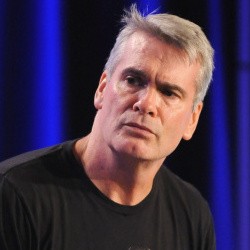 Penyanyi Punk Ini Kritik Keputusan Bunuh Diri Robin Williams, Lalu Minta Maaf