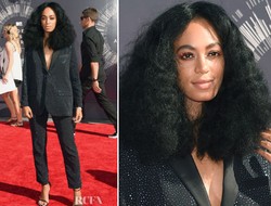 Solange Knowles Pakai Bulu Mata Oranye, Yay or Nay?