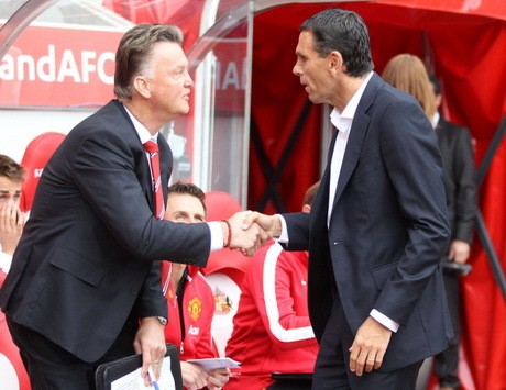 Poyet: MU Akan Finis Empat Besar