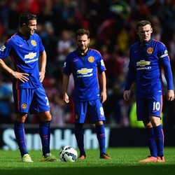 Van Persie Serukan MU Segera Bangkit