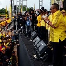Indra Piliang Sebut Pernyataan Ical Soal Golkar di Koalisi Merah Putih hanya Sepihak