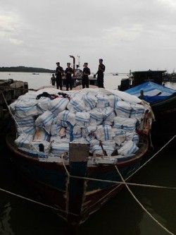 Angkut Barang Ilegal, 5 Kapal Malaysia Ditangkap di Batam
