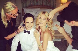 Foto: Kesibukan Seleb Saat Bersiap Menghadiri Emmy Awards