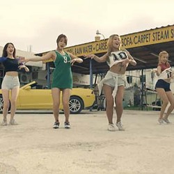 Seksi di Saipan, SISTAR Berenang dan Senang-senang di Video I Swear