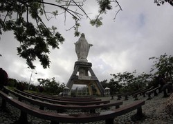 Brazil Punya Patung Yesus, Flores Punya Patung Bunda Maria
