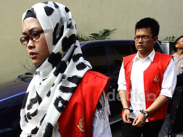 Sidang Pembunuhan Ade Sara Ditunda