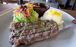 Di Cut n Grill Bisa Makan Beefsteak Australia Mulai Rp 55.000