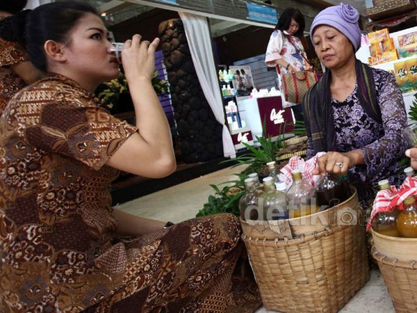 Pameran Industri Kosmetik dan Jamu