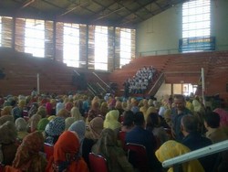 Masih Ada Pungli, Ridwan Kamil Kumpulkan Kepala Sekolah di Bandung