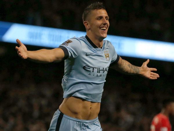 Dua Gol Jovetic Bawa City Taklukkan Liverpool