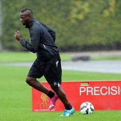 Mignolet: Semoga Balotelli Bikin Banyak Gol untuk Liverpool