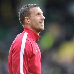 Agen Podolski: Belum Ada Tawaran dari Juve atau Napoli
