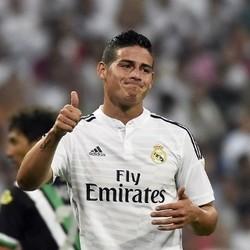 Ancelotti Minta James Rodriguez Harus Terbiasa Main Sedikit ke Belakang