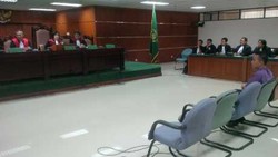 Hendra Office Boy Divonis 1 Tahun, Jaksa Pikir-pikir Ajukan Banding