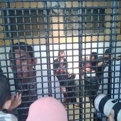 Awan dan Icha, Terdakwa Kasus Kekerasan Seks JIS Didakwa 15 Tahun Bui