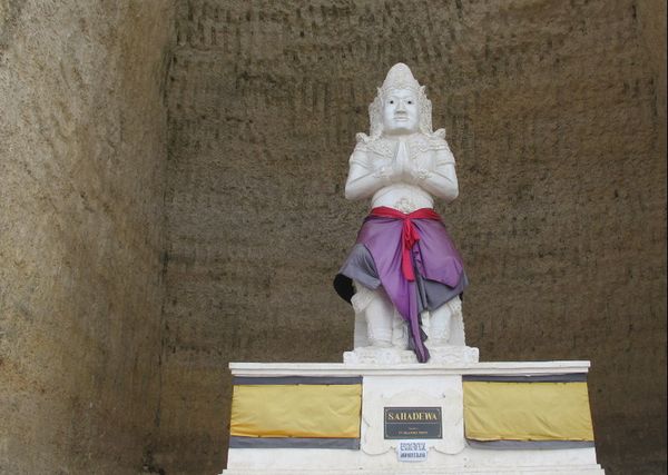 Melihat Lebih Dekat 5 Ksatria Pandawa di Bali Melihat Lebih Dekat 5 Ksatria Pandawa di Bali