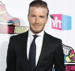 6 Selebriti Pria Ini Rajin Merawat Kulit, Pakai Masker Hingga Peeling