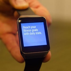 Samsung Jejali Galaxy Gear dengan 1.000 Aplikasi