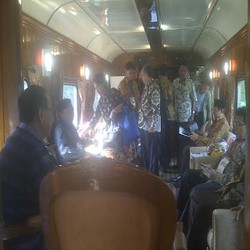 Wamenhub Ajak 7 Pimpinan Daerah Naik Kereta Wisata