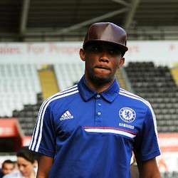 Gabung Everton, Etoo Dikontrak Hingga 2016