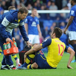 Cedera Giroud Tak Bikin Wenger Buru-buru Cari Pengganti