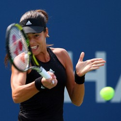 Ivanovic dan Stosur Lewati Babak Pertama dengan Straight Set