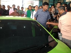 Polisi Cek Legalitas Mobil Lamborghini yang Dibawa Haji Lulung ke DPRD DKI