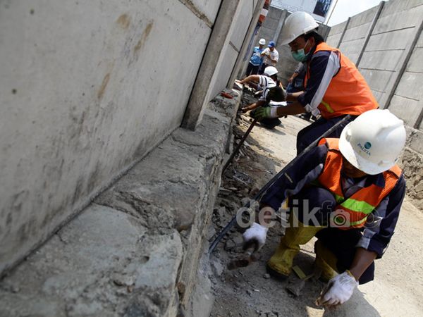 Palyja Putus Sambungan Air Ilegal