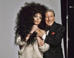 Lady Gaga dan Musisi Jazz Tony Bennett Akan Bintangi Kampanye Terbaru H&M