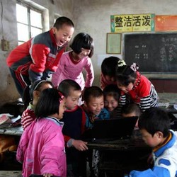 Ekosistem Aplikasi di China & Barat Bagai Tangan Dibalik