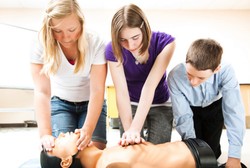 Jantung Tiba-tiba Berhenti Memompa? Begini Pertolongan Pertamanya