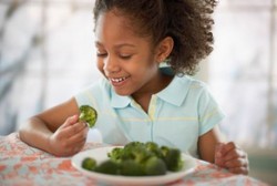 Kebiasaan Pilih-pilih Makanan Dibiarkan, Anak Bisa Berisiko Kekurangan Gizi