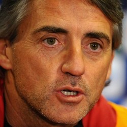 Sebut Skuat Bagus City Tak Jamin Kelolosan, Mancini Nilai Roma Punya Kans